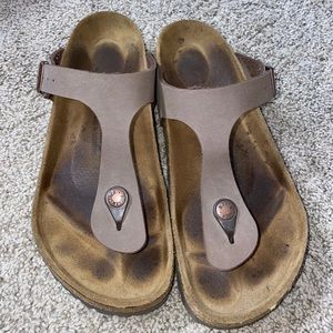 mocha gizeh birkenstocks